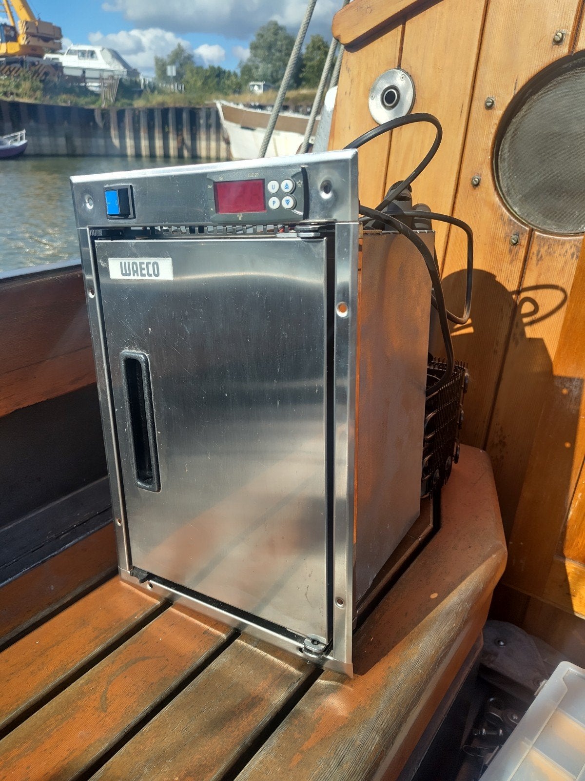 12 Volt koelkast extreem efficiënt, Ophalen of Verzenden, Gebruikt, Kombuis en Sanitair