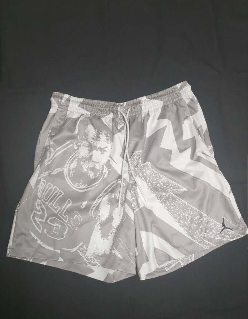 AIR JORDAN FOTO PRINT SHORTS MAAT XXL, Kleding | Heren, Badmode en Zwemkleding, Ophalen of Verzenden, Overige maten