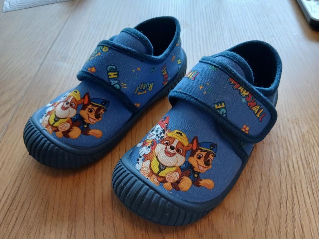 Paw Patrol pantoffels maat 25, Gebruikt, Jongen of Meisje, Schoenen, Ophalen of Verzenden