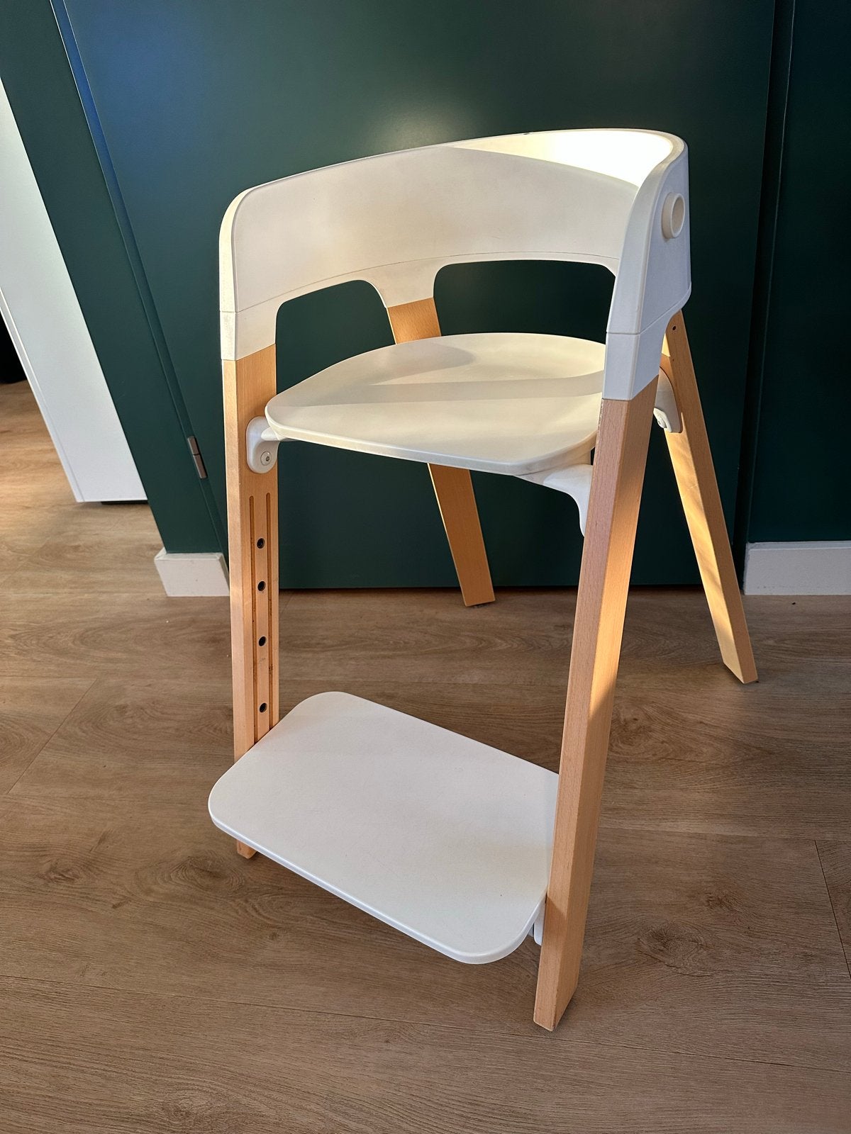 Stokke Steps Meegroei Kinderstoel - Hout/Wit, Ophalen, Gebruikt, Meegroeistoel