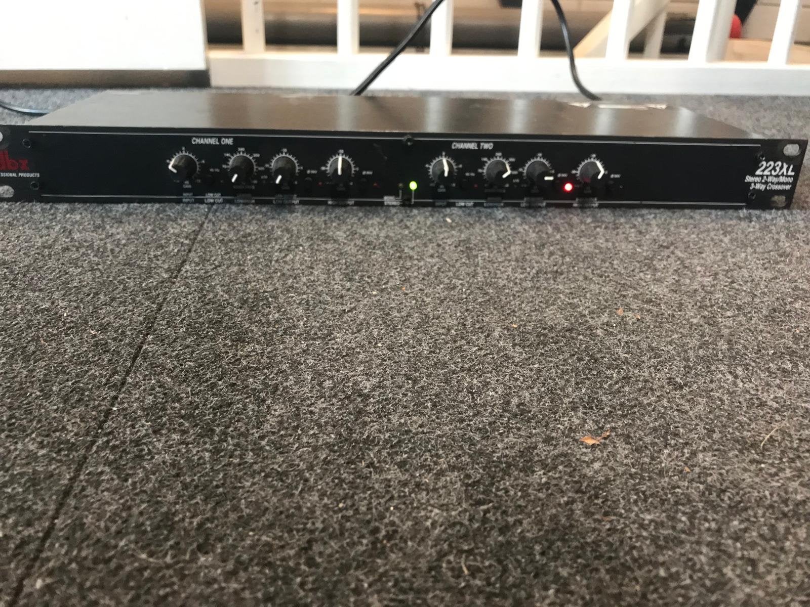 DBX 223XL Crossover - x over, Ophalen of Verzenden, Gebruikt, Minder dan 5 kanalen