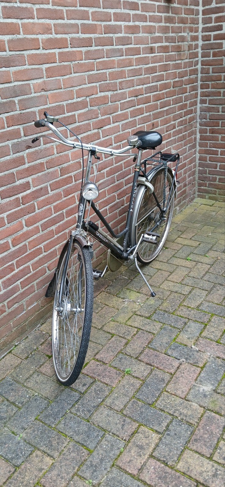 prachtige gazelle solide met stangenremmen 150 euro, Ophalen, Jaren '60 of nieuwer, 55 tot 59 cm, Gazelle
