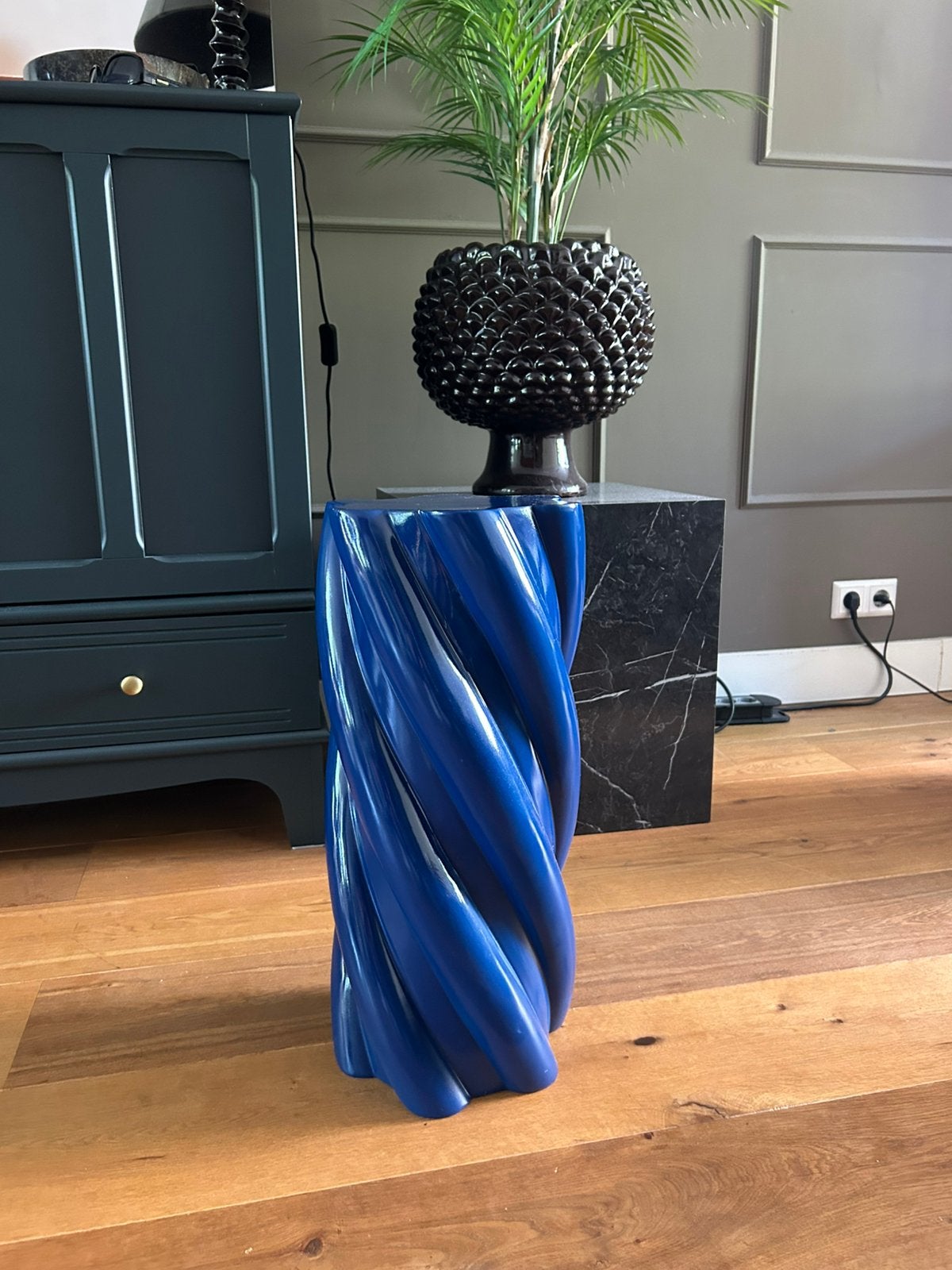 &klevering bijzettafel, Ophalen, Zo goed als nieuw
