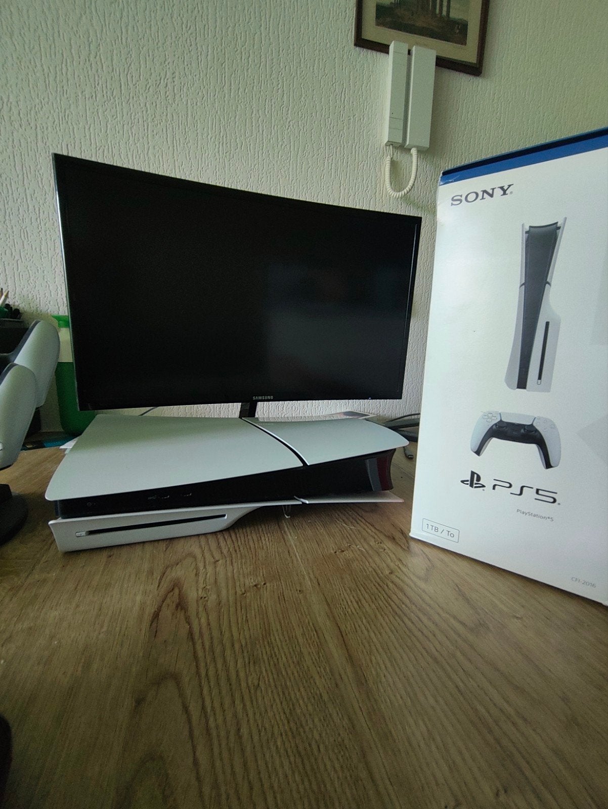 PlayStation 5 1TB met 2 controllers en spellen, Spelcomputers en Games, Spelcomputers | Sony PlayStation 5, Ophalen