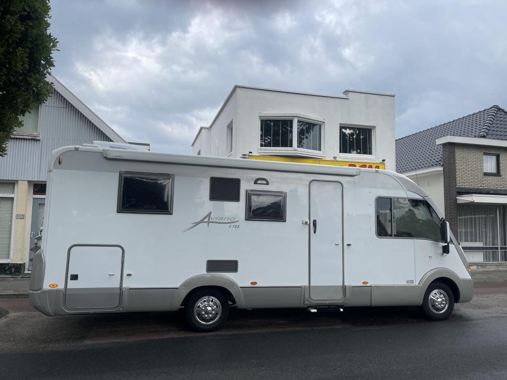 Bürstner I725 Aviano (bj 2008), Caravans en Kamperen, Airbags, Ringverwarming, Luifel, Bedrijf