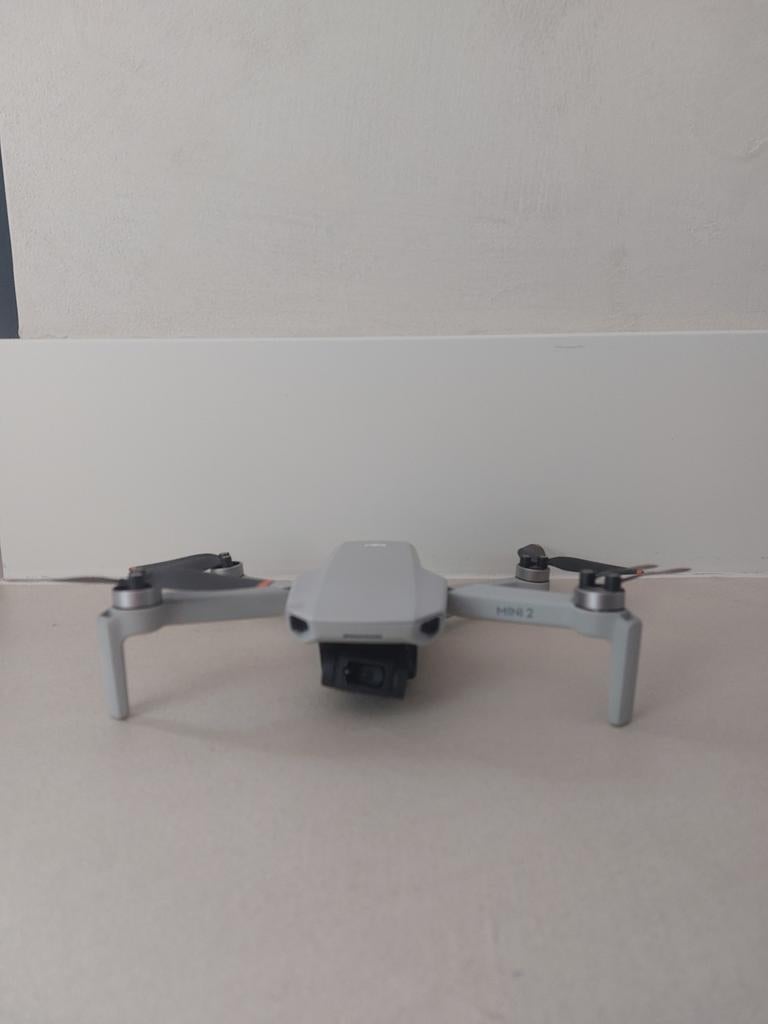 DJI Mini 2 Fly More Combo - Zo goed als nieuw, Audio, Tv en Foto, Drones, 30 tot 45 minuten, Cameradrone, Extra accu('s), 5 tot 10 kilometer