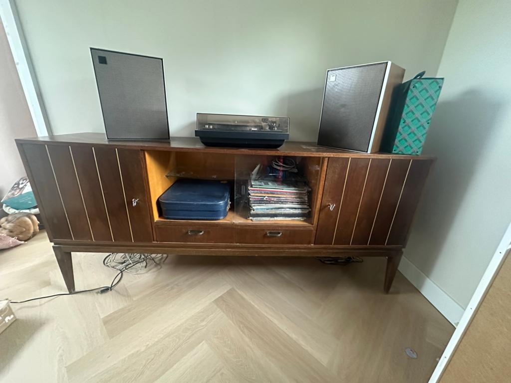 Vintage dressoir / audiomeubel met opbergruimte, Huis en Inrichting, Kasten | Dressoirs, Ophalen of Verzenden, Gebruikt