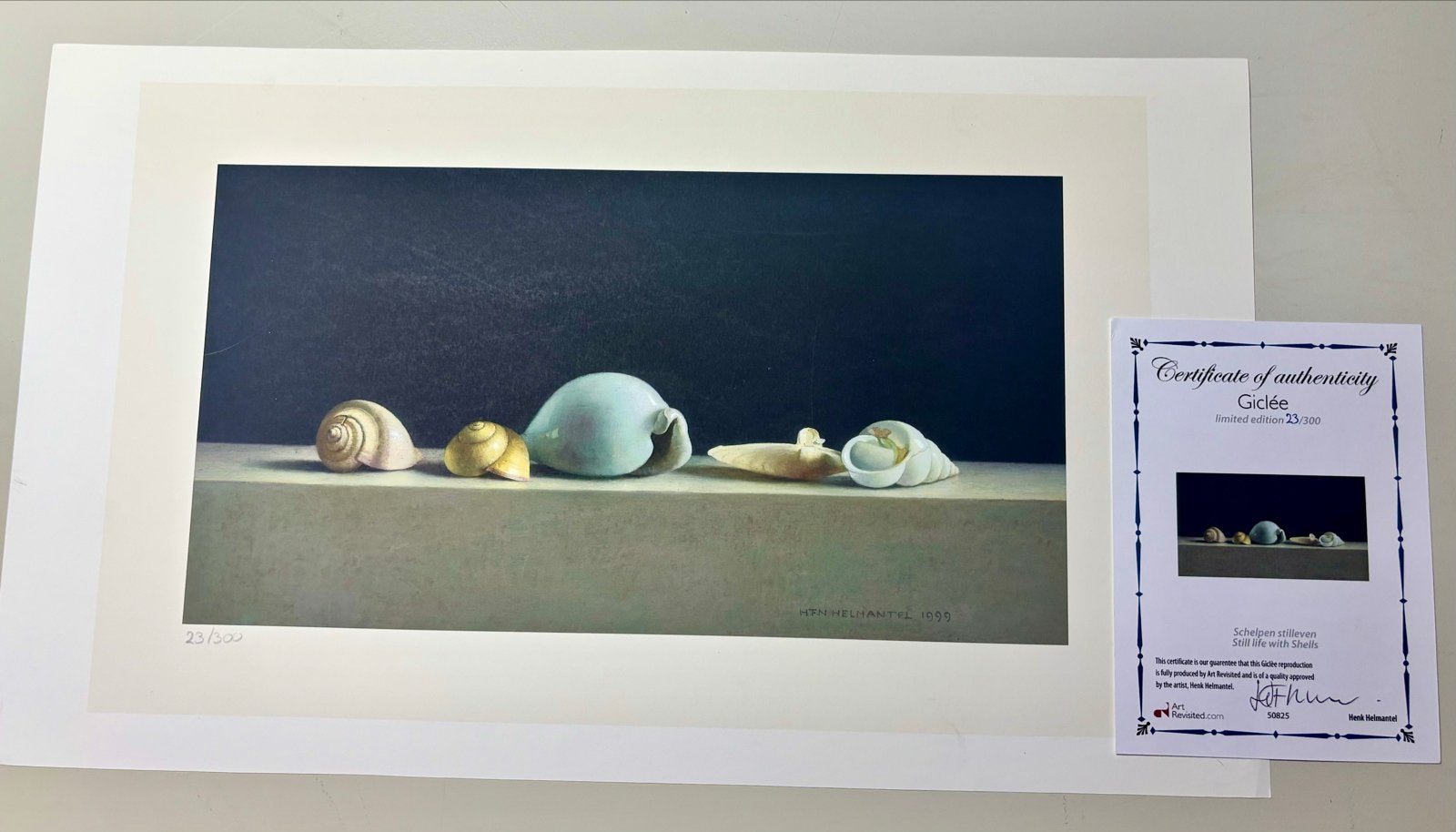 Giclée 'Schelpen stilleven' van Henk Helmantel - 23/300, Ophalen of Verzenden