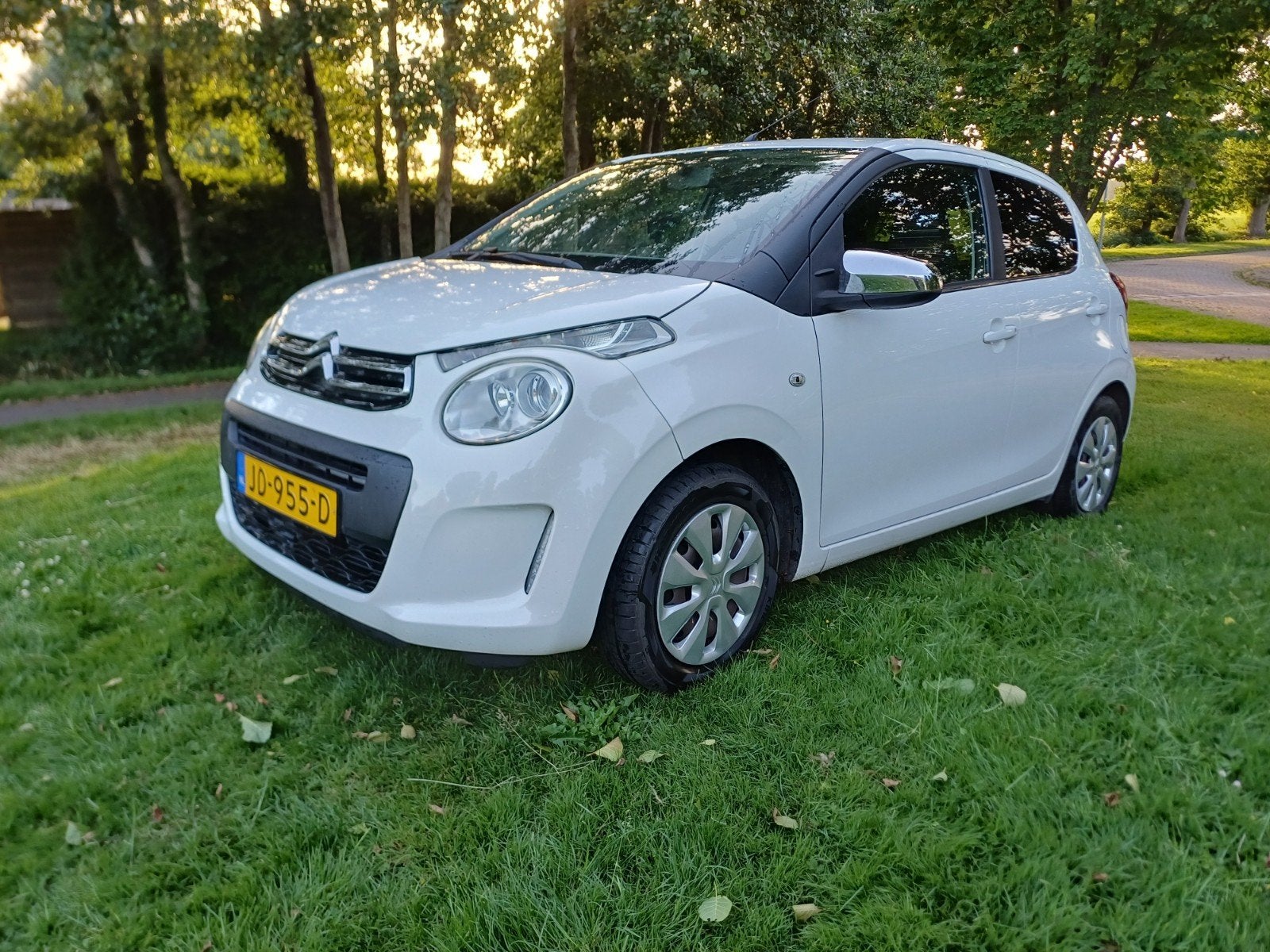 Citroën C1 1.0 VTi Airscape 68PK S&S 5D 2016, Airco, Voorwielaandrijving, Stof, Start-stop-systeem, Zwart