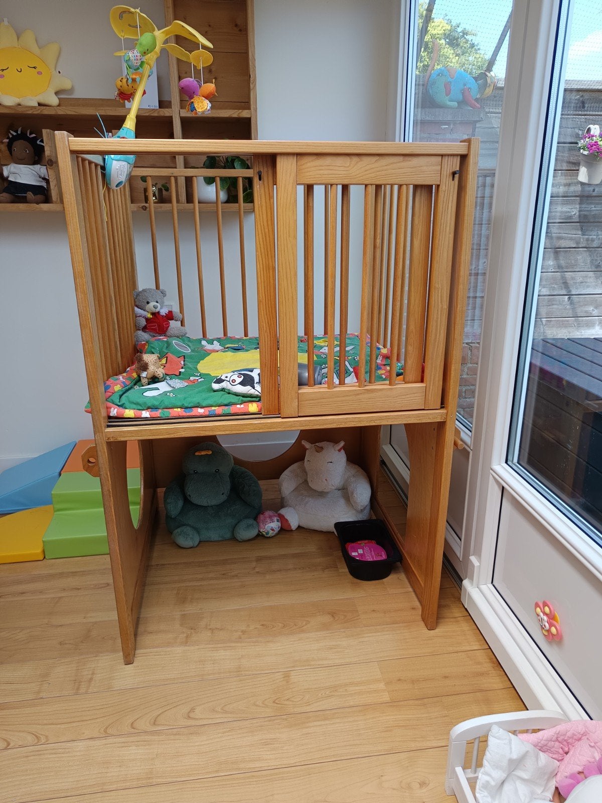 Fijne kinderbox met Nijntje en waterdichte mat, Ophalen of Verzenden, Gebruikt, Rechthoekig, Boxkleed