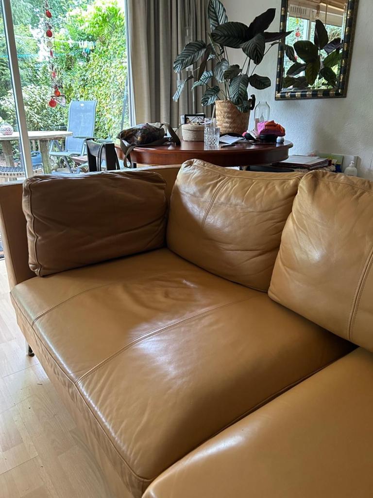 Leren. 3 zits bank Ikea Stockholm 2 jr oud, met 25 jr gar.ga, Gebruikt, Driepersoons, Ophalen of Verzenden, Rechte bank