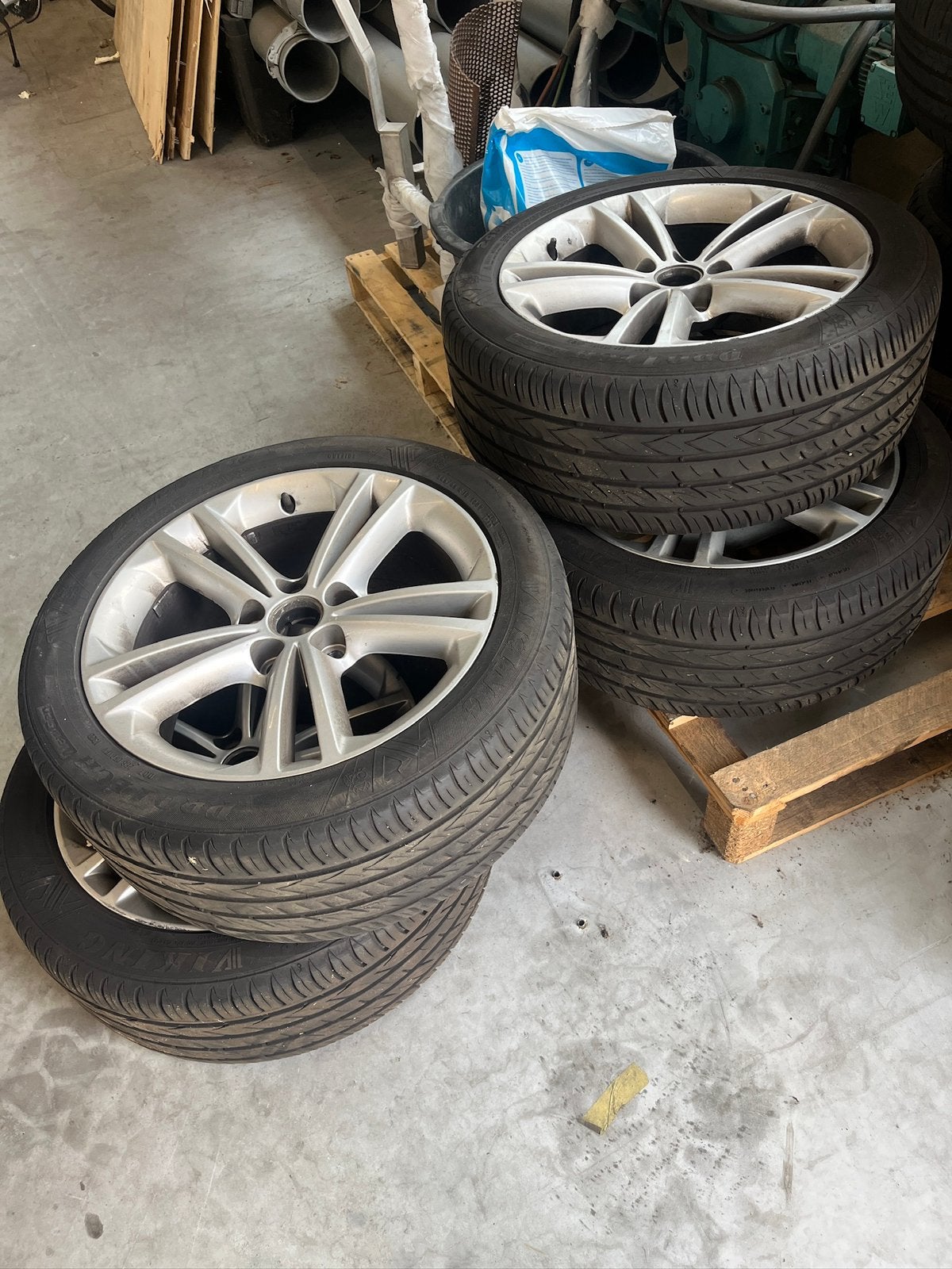 Opel (Insignia) velgen met zomermaanden, 18 inch, Banden en Velgen, Ophalen of Verzenden, Personenwagen
