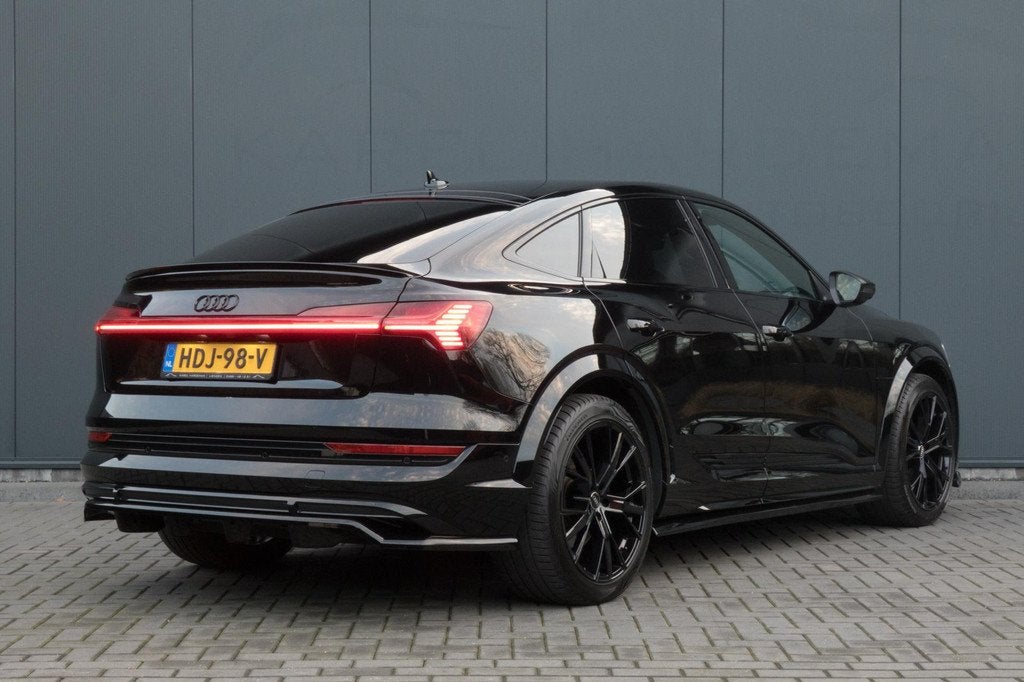 Audi E-tron Sportback S quattro 95 kWh | SOH 98% | S-LINE |, Automaat, Zwart, Zwart, Leder