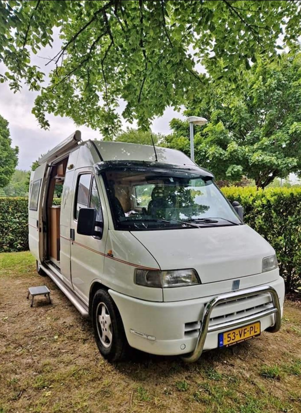Leuke camper met nieuwe apk, Buitenlamp, Buscamper of Camperbus, Ringverwarming, Fiat