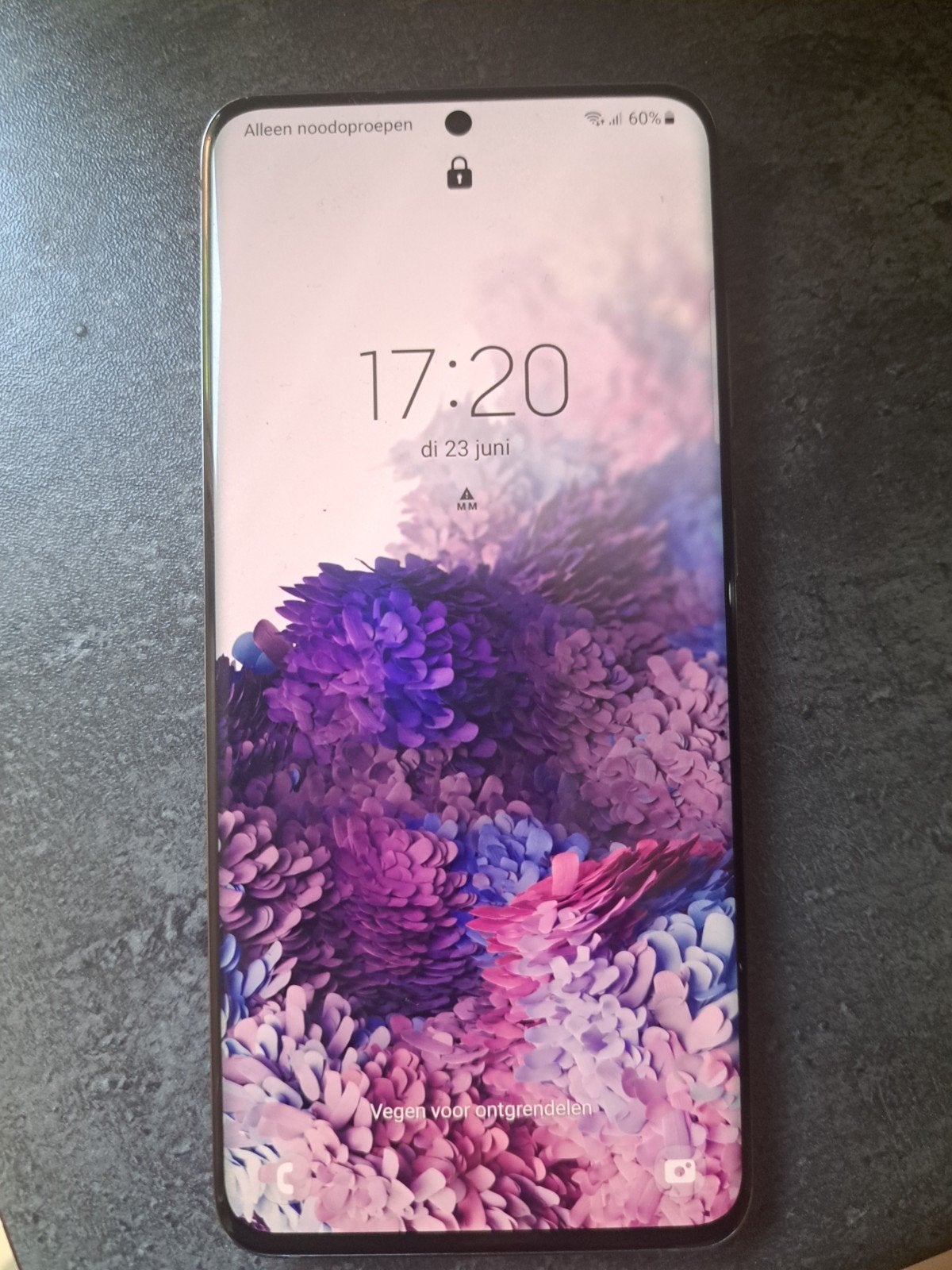 Samsung Galaxy S20 - Zo goed als nieuw, Ophalen, Galaxy S20, Zwart, Touchscreen