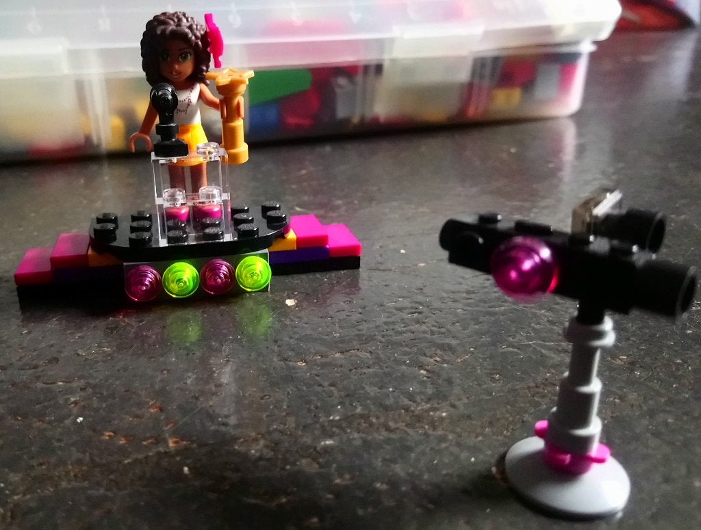 KORTING! - lego friends 30205 - popster rode loper, Lego, Friends, Ophalen of Verzenden, Complete set
