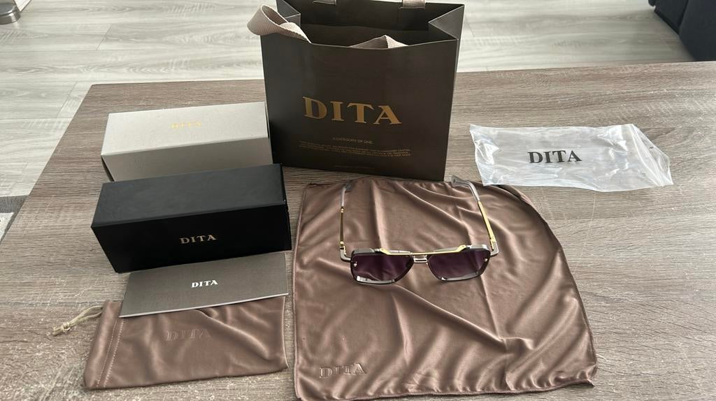 Dita Flight 006 Nieuw Met toebehoren, Ophalen, Nieuw