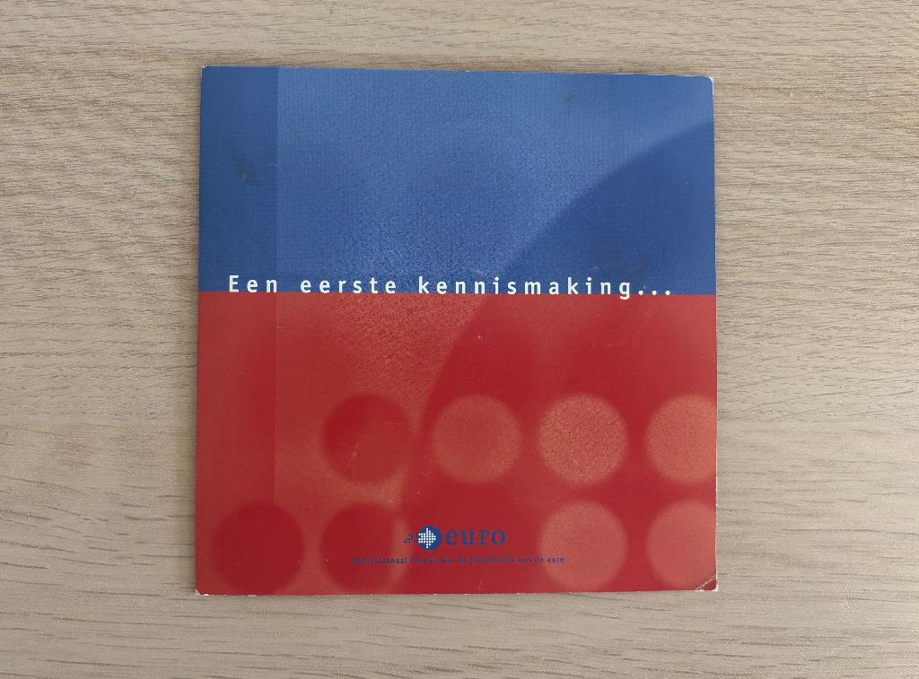 Eerste kennismaking 2001, Postzegels en Munten, Munten | Nederland, Ophalen of Verzenden, Koningin Beatrix, Euro's, Setje