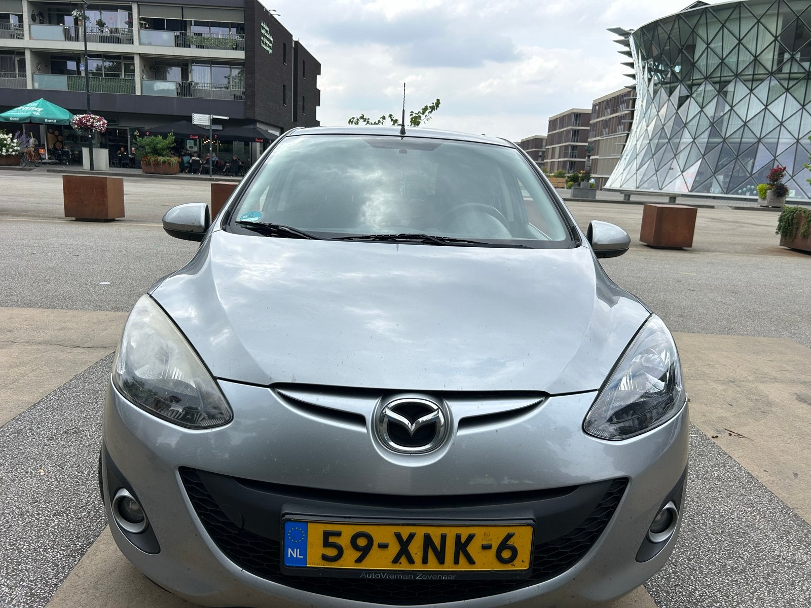 Mazda 2 1.3 Bifuel 62KW 5DRS 2012 Grijs lpg, Auto's, Voorwielaandrijving, 15 km/l, 37 €/maand, 4 cilinders