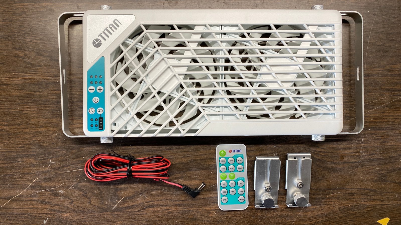 TITAN Ventilator met afstandsbediening - Zo goed als nieuw, Ophalen of Verzenden