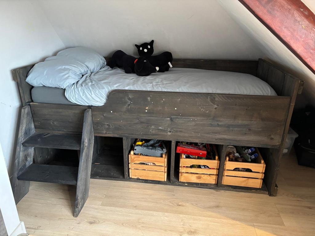 Halfhoogslaper 200x90 cm met lattenbodem, Ophalen, 85 tot 100 cm, Gebruikt, Hoogslaper of Stapelbed