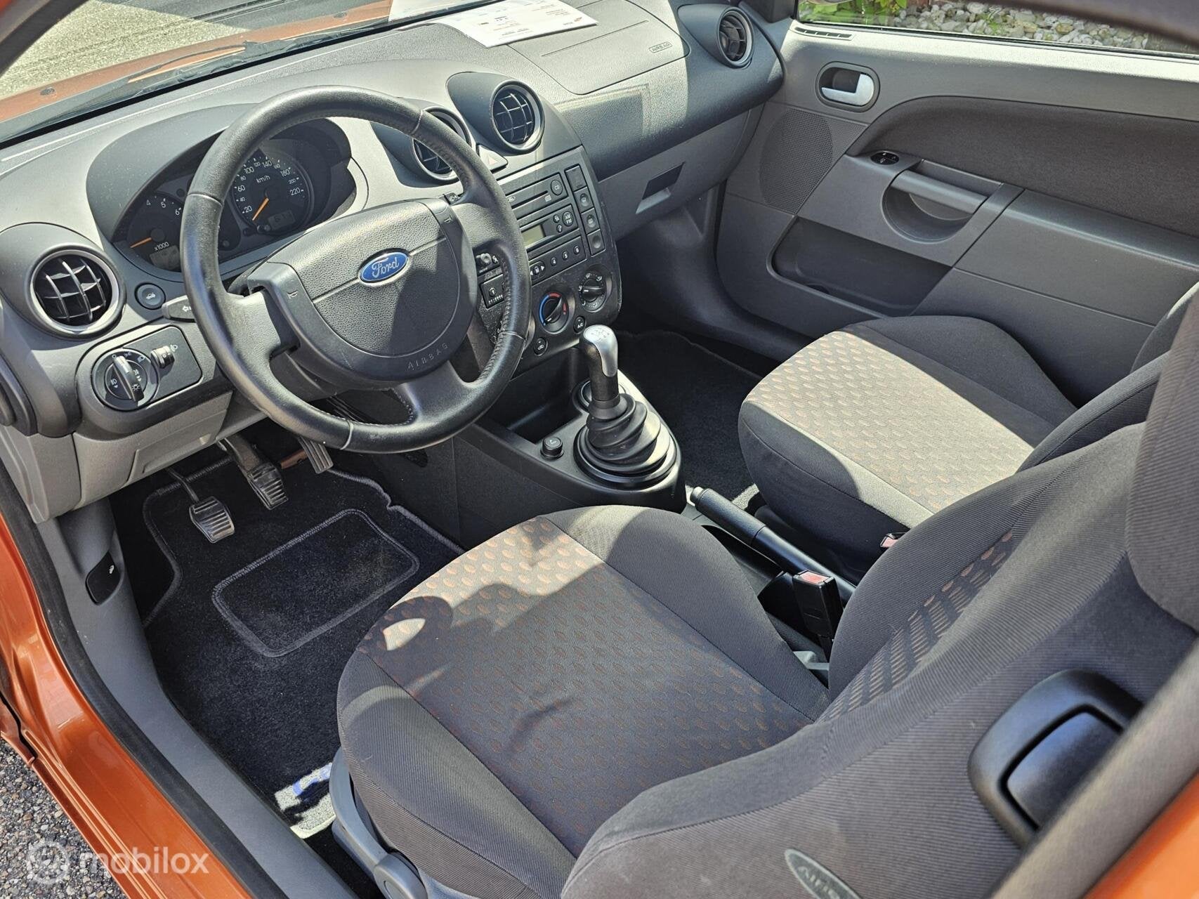 Ford Fiesta 1.6-16V Trend I Airco I Elektr.-pakket I NAP!, 1596 cc, 4 cilinders, Bruin, Origineel Nederlands