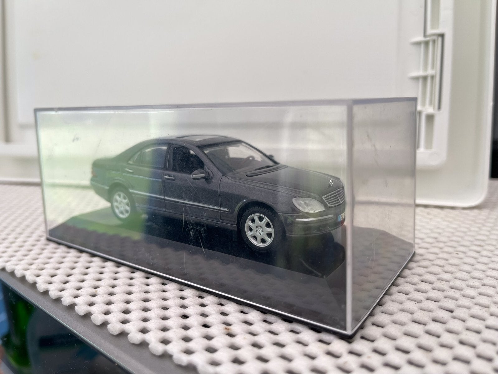 Maisto Mercedes Benz, Ophalen of Verzenden, Zo goed als nieuw
