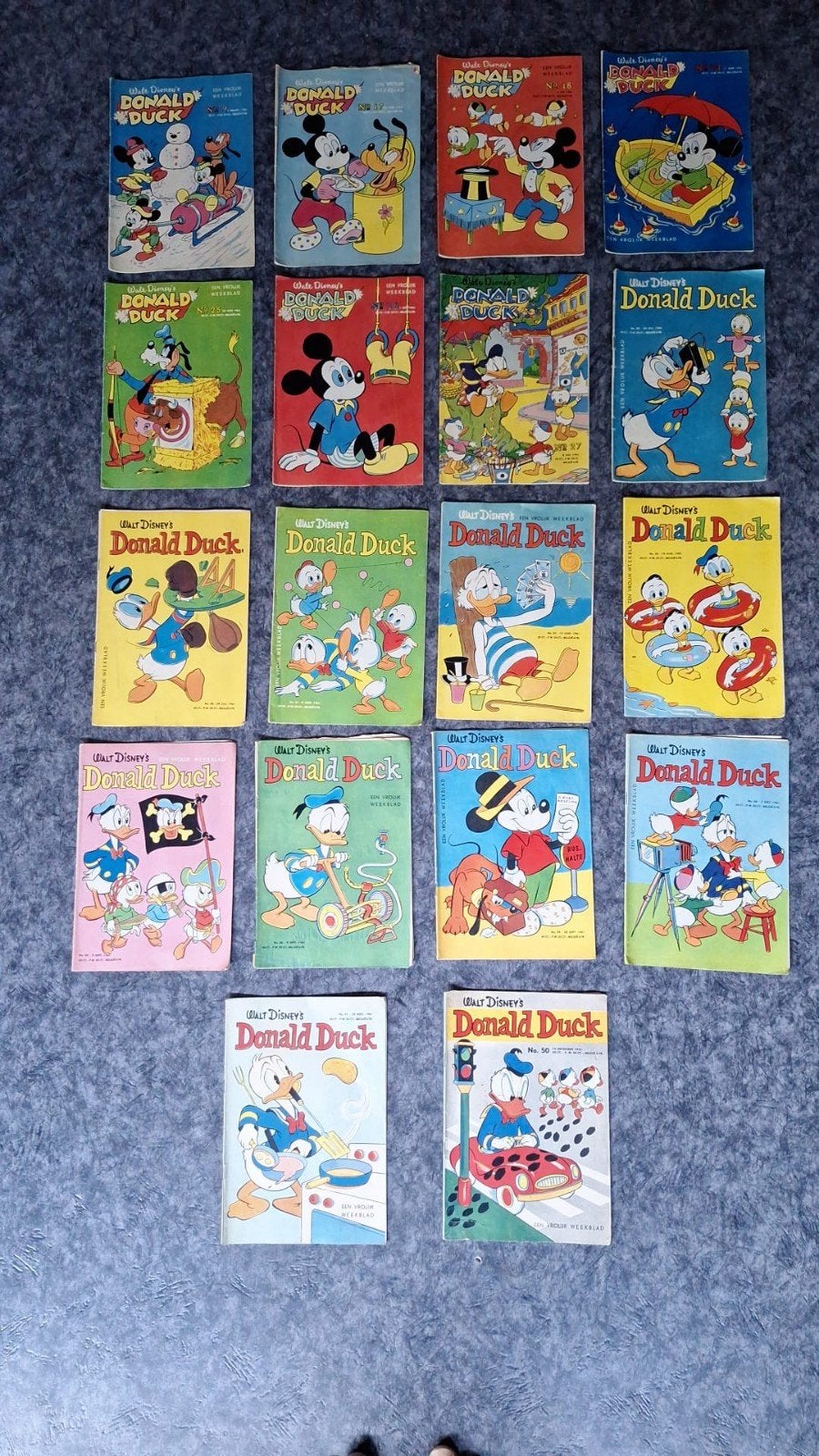 Te koop meerdere Donald Duck's uit 1961, Boeken, Strips | Comics, Meerdere comics, Ophalen, Gelezen, Europa