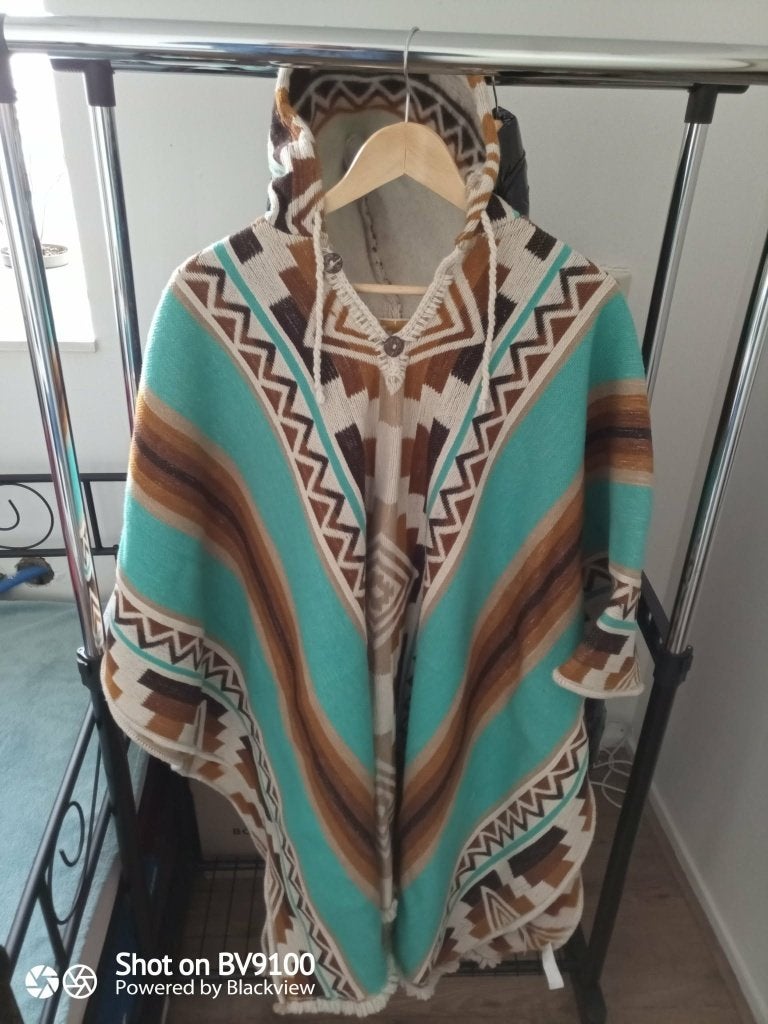 poncho 100% wool, Ophalen of Verzenden, Zo goed als nieuw, Maat 56/58 (XL), Groen