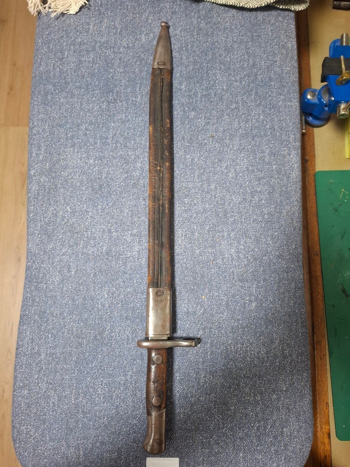 Antieke Spaanse Artillerie Bajonet met Schede, Ophalen of Verzenden, Landmacht, Overige gebieden, Mes of Dolk