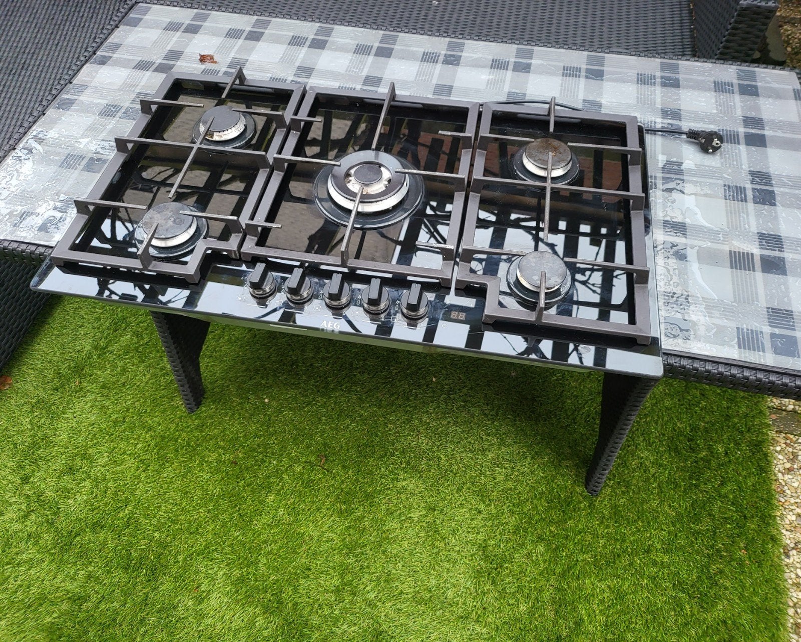 AEG Gasfornuis 5-pits - Zwart Glas - Zo goed als nieuw, 60 cm of meer, Ophalen of Verzenden, Zo goed als nieuw, Energieklasse A of zuiniger