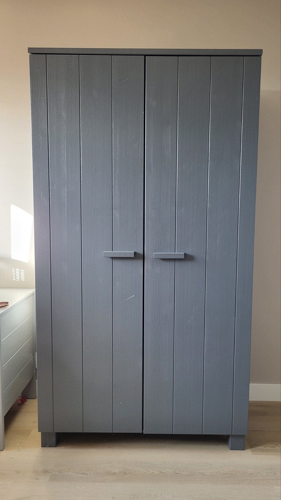 Woood Dennis Steel Grey, Ophalen, Met deur(en), 100 tot 150 cm, Zo goed als nieuw
