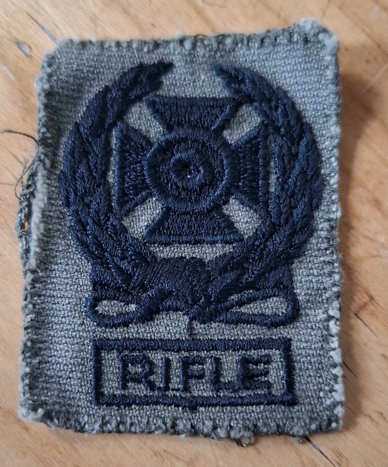 Amerikaans schietvaardigheidsembleem., Verzamelen, Ophalen of Verzenden, Landmacht, Amerika, Embleem of Badge