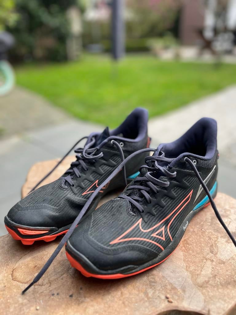Mizuno Wave Leopardus hockeyschoen, Ophalen of Verzenden, Gedragen, Zwart, Sportschoenen