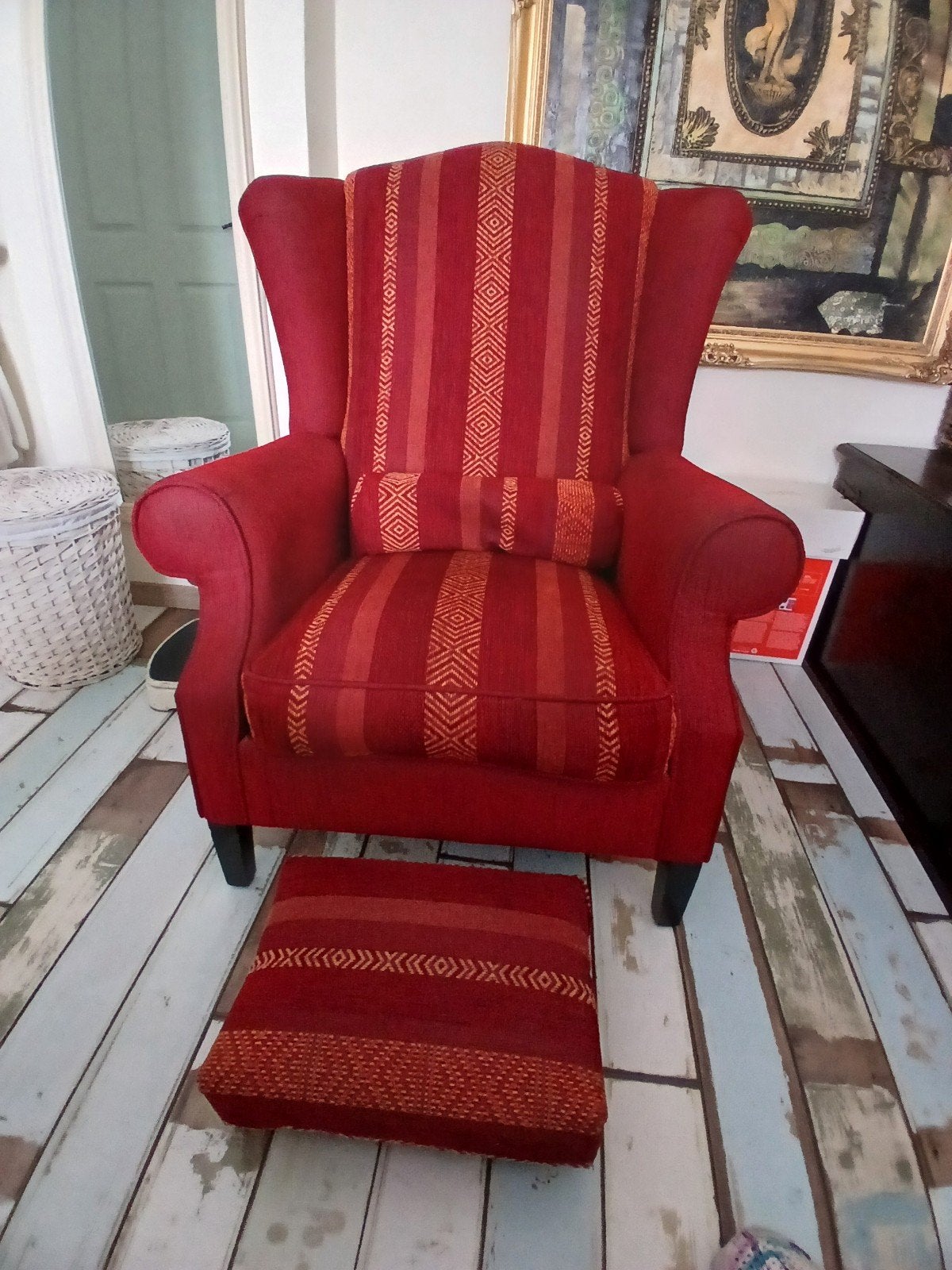 Fauteuil, rood, Ophalen, Gebruikt, Minder dan 75 cm, Hoogte 100 cm.