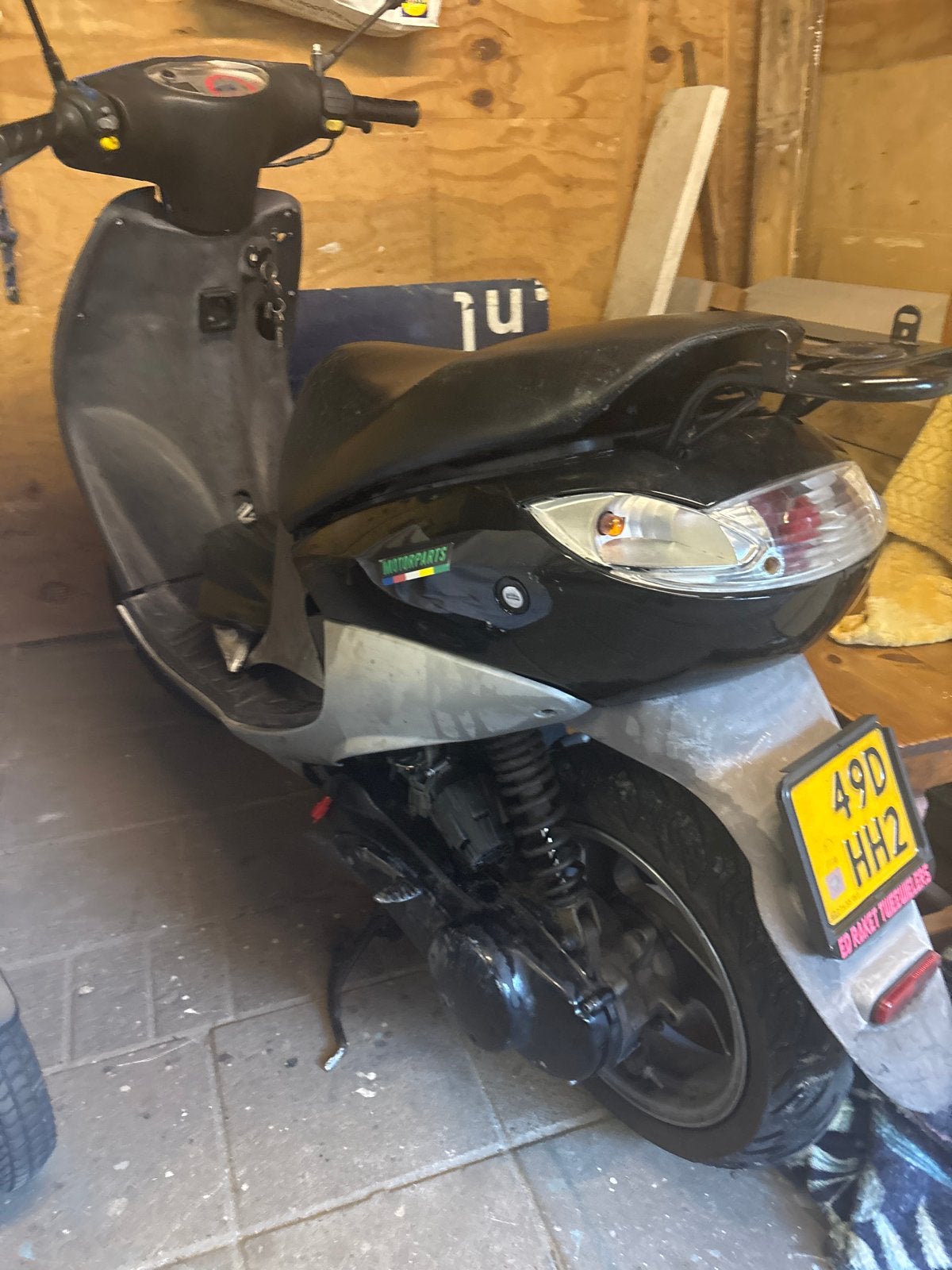 Scooter met schade - ideaal voor onderdelen of opknapper, Ophalen, Gebruikt, Overige typen, Peugeot