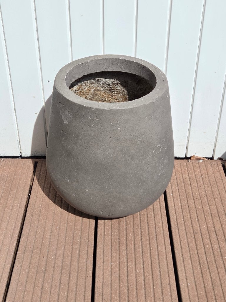 Robuuste grijze betonnen bloempot (30cm)-Eventueel set van 2, Rond, Zo goed als nieuw, Minder dan 40 cm, Binnen