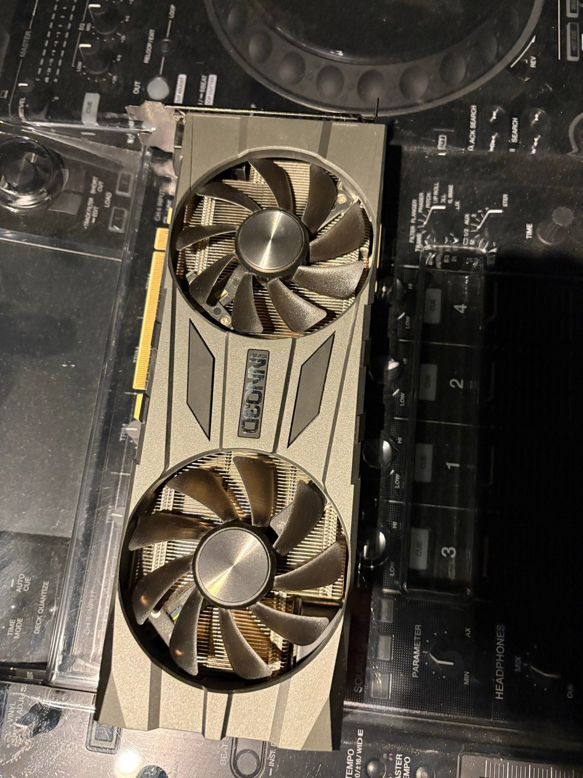 Nvidia RTX 2080 Super - Defect - Voor de knutselaar, Computers en Software, PCI-Express 3, GDDR6, Ophalen of Verzenden, Niet werkend