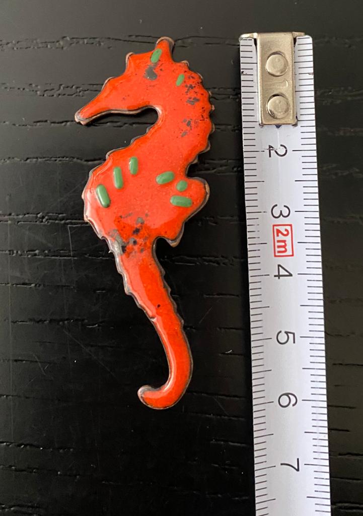 Vintage -emaille zeepaardje broche -6 cm, Ophalen of Verzenden, Zo goed als nieuw, Oranje, Overige materialen