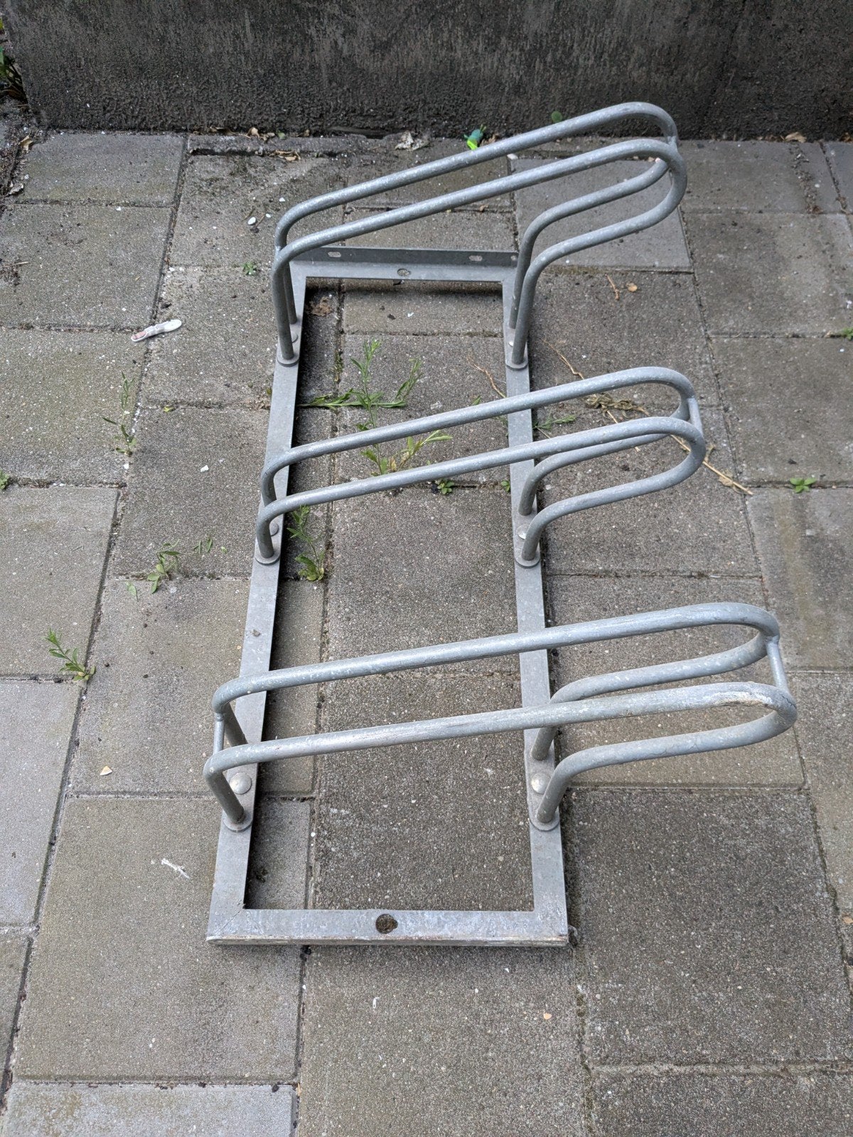Stevig fietsenrek voor 3 fietsen - Gebruikt, Ophalen, Gebruikt, Nvt, Nvt