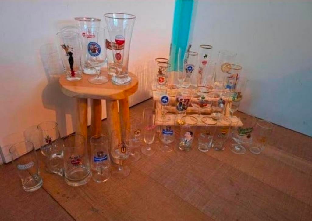 32 verschillende bierglazen, Ophalen of Verzenden, Zo goed als nieuw, Bierglas