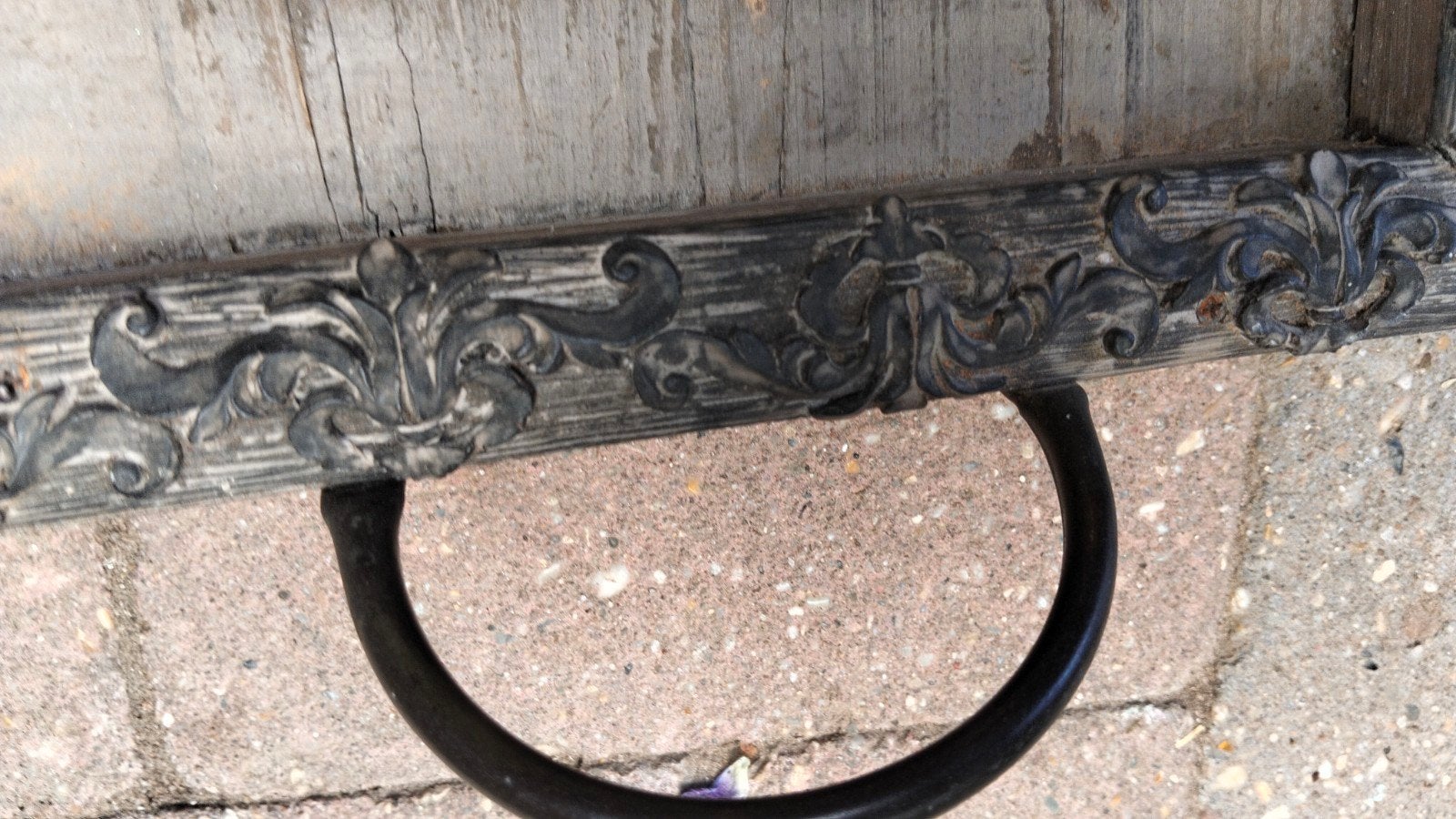 Brocante houten gedetailleerd dienblad met metalen handgrepe, Gebruikt, ., Ophalen of Verzenden, .