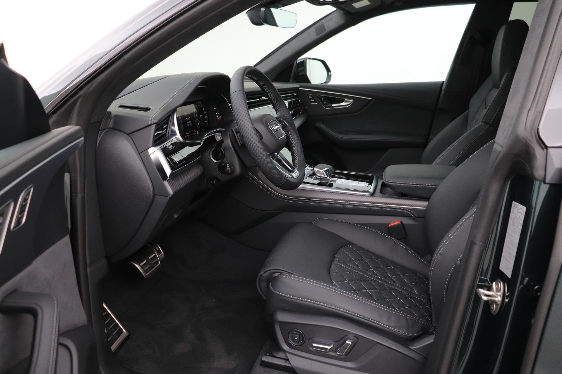 Audi Q8 60 TFSI e quattro Pro Line S Competition | Verde Zel, Auto's, Gebruikt, 2995 cc, Q8, Bedrijf