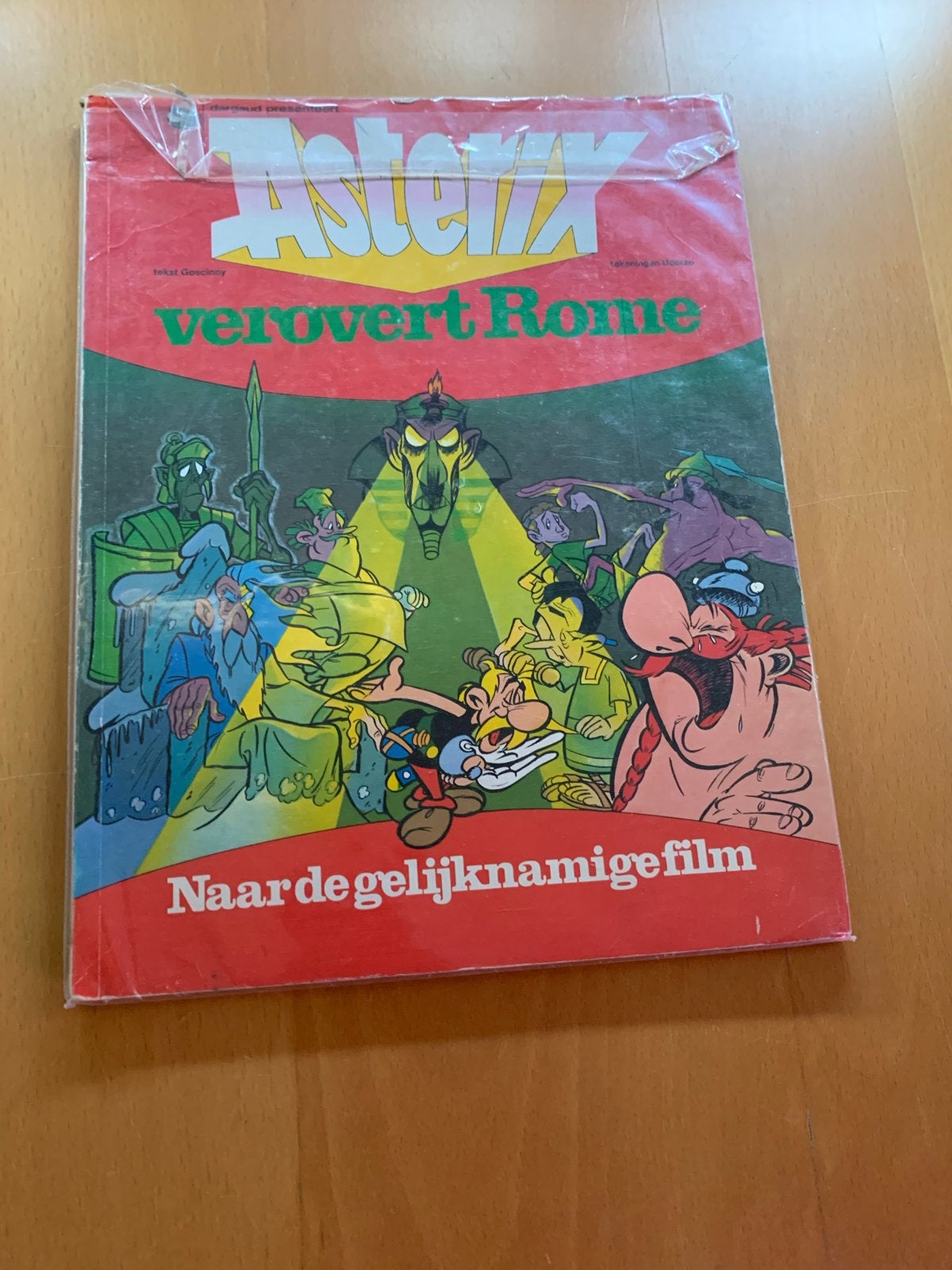 Asterix verovert Rome - Naar de gelijknamige film, Boeken, Stripboeken, Eén stripboek, Ophalen of Verzenden, Gelezen