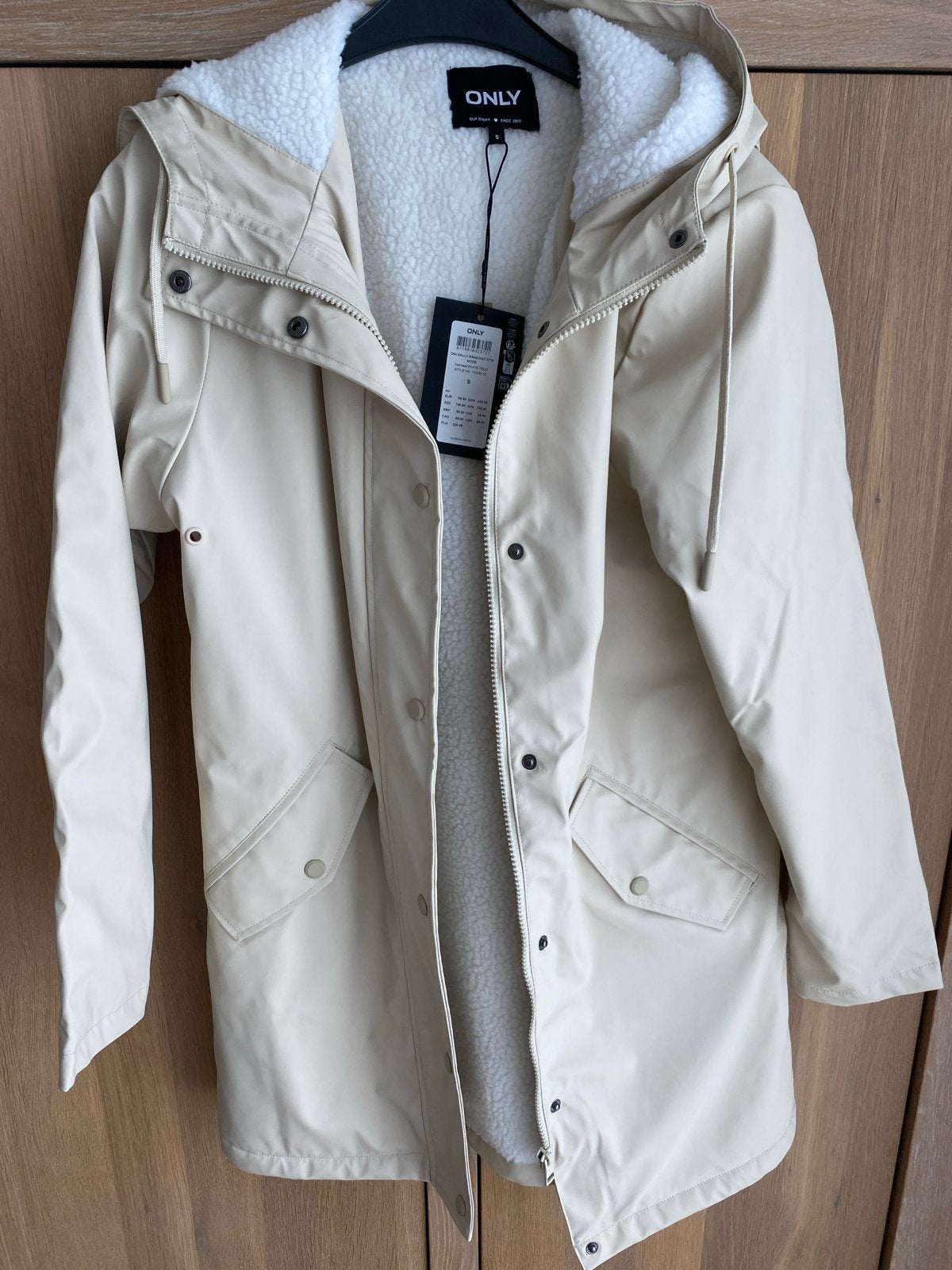 ONLY ONLSALLY Raincoat OTW NOOS - Nieuw met kaartjes, Ophalen of Verzenden, Nieuw, Maat 36 (S), Beige