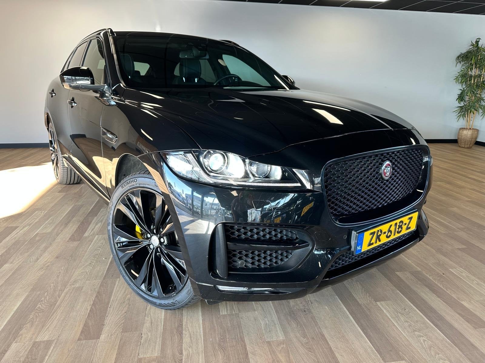 Jaguar F-PACE 2.0 R-Sport AWD 25t, Auto's, Dealer onderhouden, Stof, Gebruikt, Euro 6