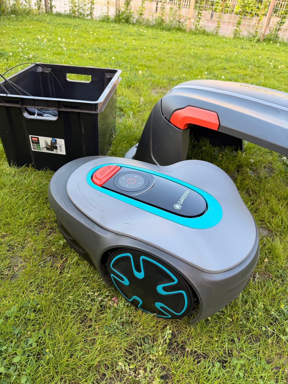 Gardena Sileno Minimo Robotmaaier - Compleet & Gereset, Ophalen, Zo goed als nieuw, 20 tot 25 cm, Bestuurbaar via app
