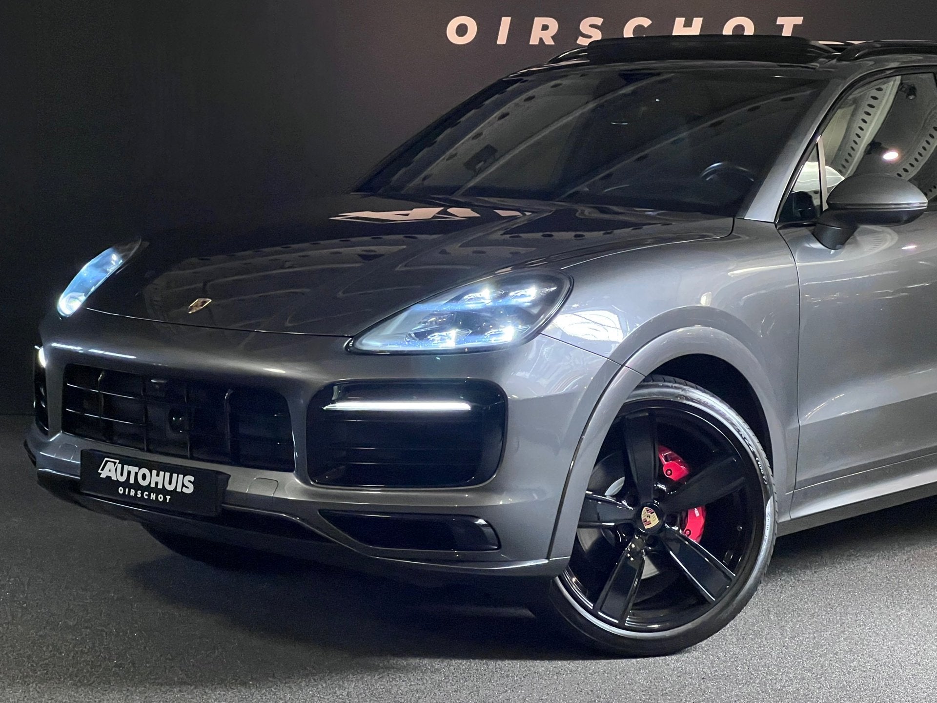 Porsche Cayenne 3.0 E-Hybrid Sport Design/Sport Chrono/Pano/, Automaat, 14 kWh, 462 pk, Bedrijf