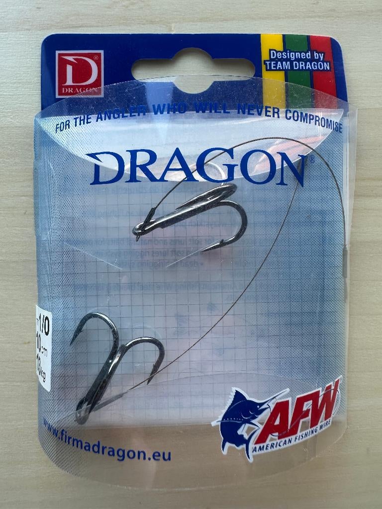 Nieuwe Dragon V-Lures stinger 10 cm 13 kg nr 1/0        (40), Ophalen of Verzenden, Nieuw, Overige typen
