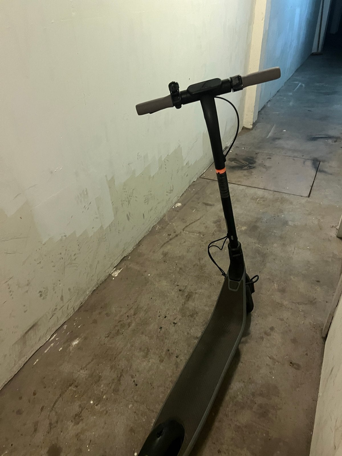 Ninebot e2, Ophalen, Zo goed als nieuw, Elektrische step (E-scooter)